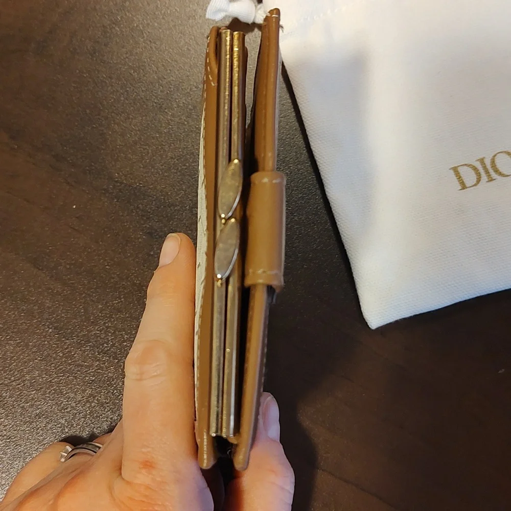 Christian Dior EUC+ Honeycomb Monogram Tan Leather Bifold Wallet (W79)